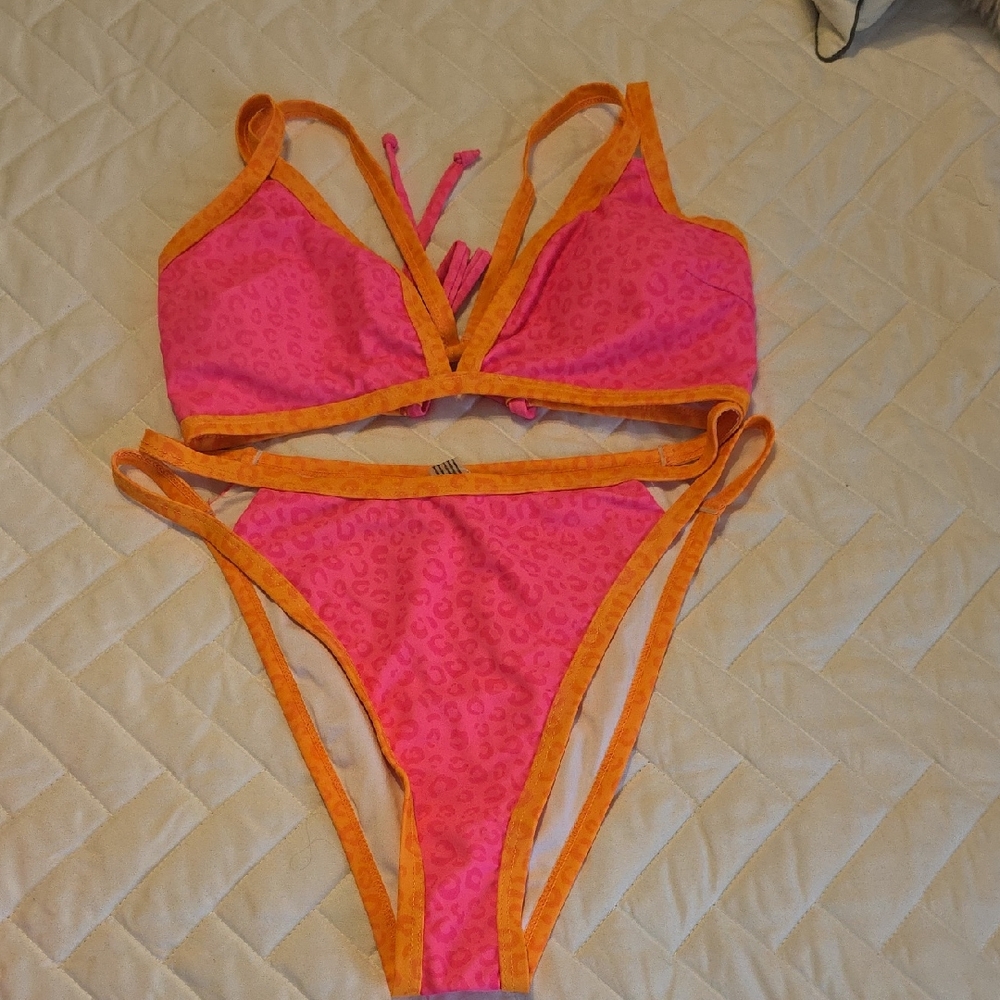 Puma Pink and Orange Leopard Print Bra Set